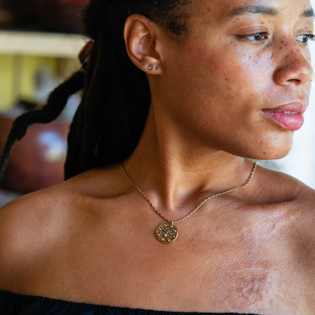 In the Garden - Honey Bee Necklace Charm + Pendant Necklaces Bella Vita Jewelry