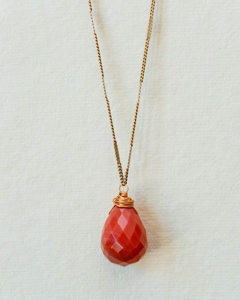 Zara Drop Necklace – The Perfect Gift of Timeless Elegance and Artisan Craftsmanship Necklaces Bella Vita Jewelry Carnelian Antique Gold Plated