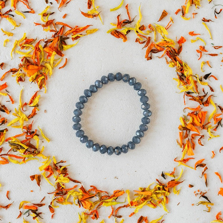 Faceted Glass Crystal Bangle Beaded Bangles Bella Vita Jewelry Translucent Grey 7"