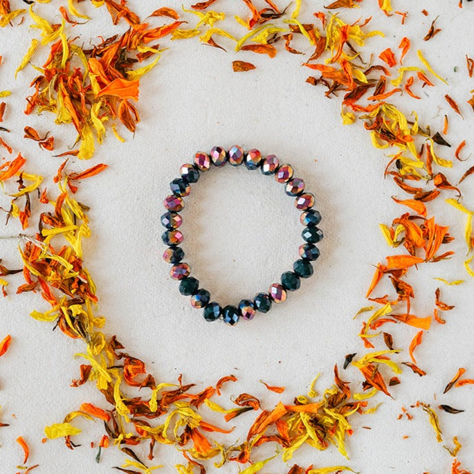 Faceted Glass Crystal Bangle Beaded Bangles Bella Vita Jewelry Blue w/ Red Flash 7"