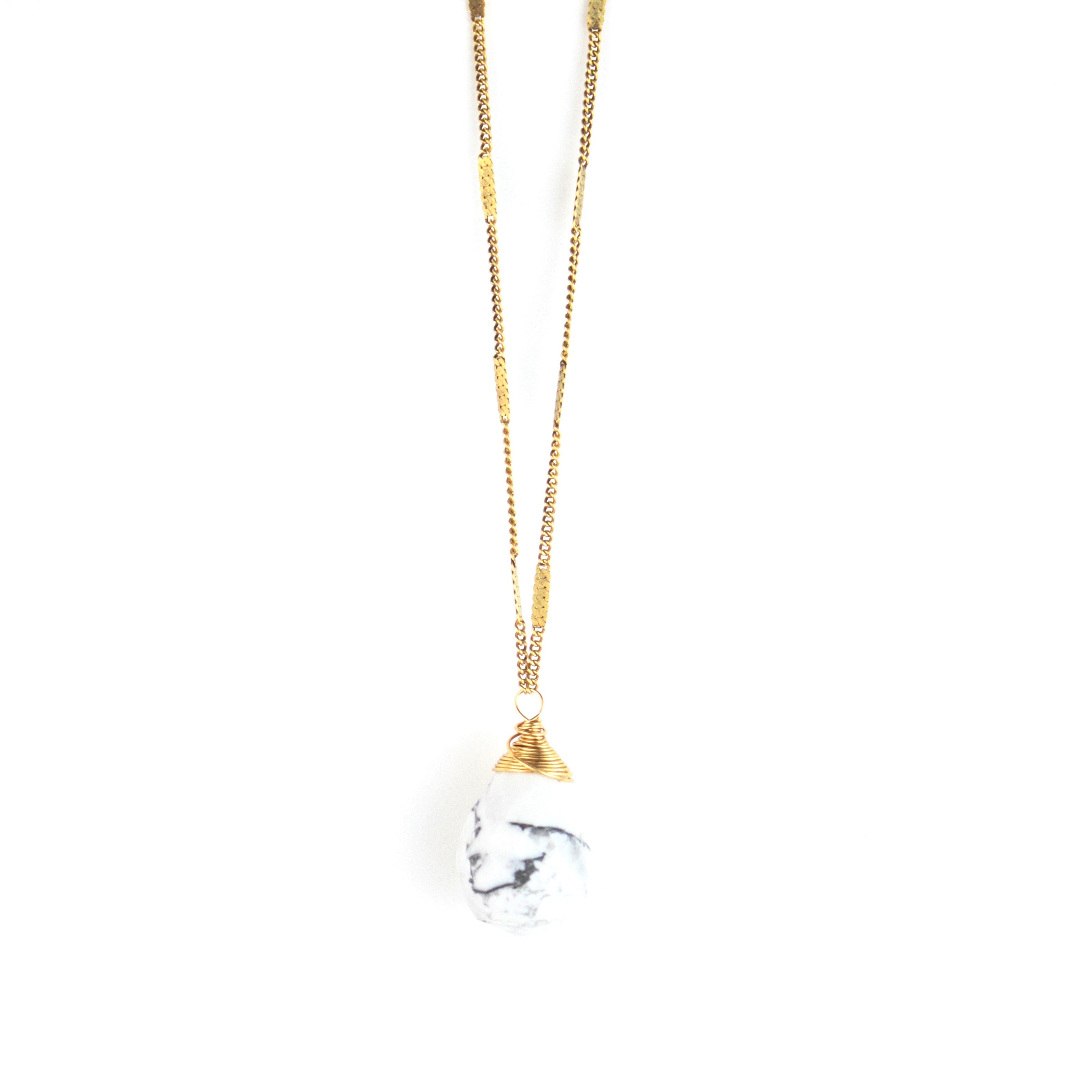 Zara Drop Necklace – The Perfect Holiday Gift of Timeless Elegance and Artisan Craftsmanship Necklaces Bella Vita Jewelry