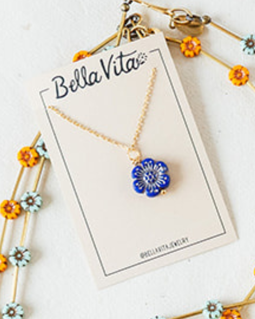 Flower Power Chain Necklace Charm + Pendant Necklaces Bella Vita Jewelry
