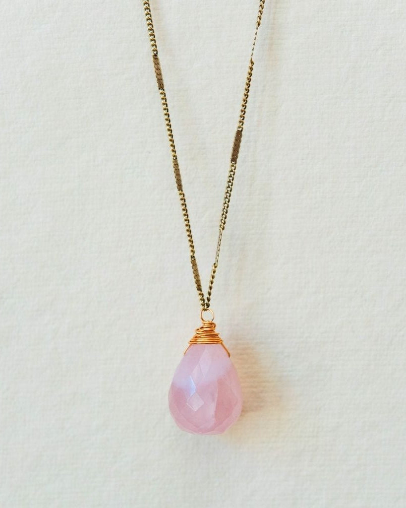 Zara Drop Necklace – The Perfect Gift of Timeless Elegance and Artisan Craftsmanship Necklaces Bella Vita Jewelry Rose Quartz Antique Gold Plated