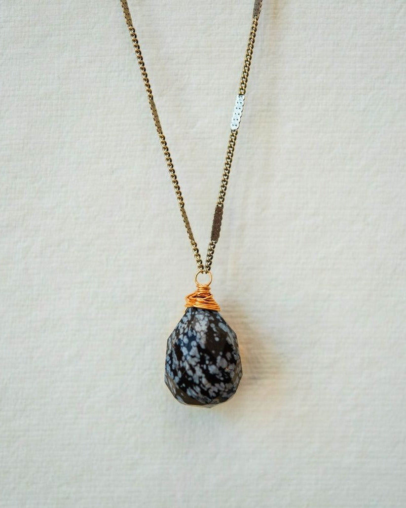 Zara Drop Necklace – The Perfect Gift of Timeless Elegance and Artisan Craftsmanship Necklaces Bella Vita Jewelry Snowflake Obsidian Antique Gold Plated