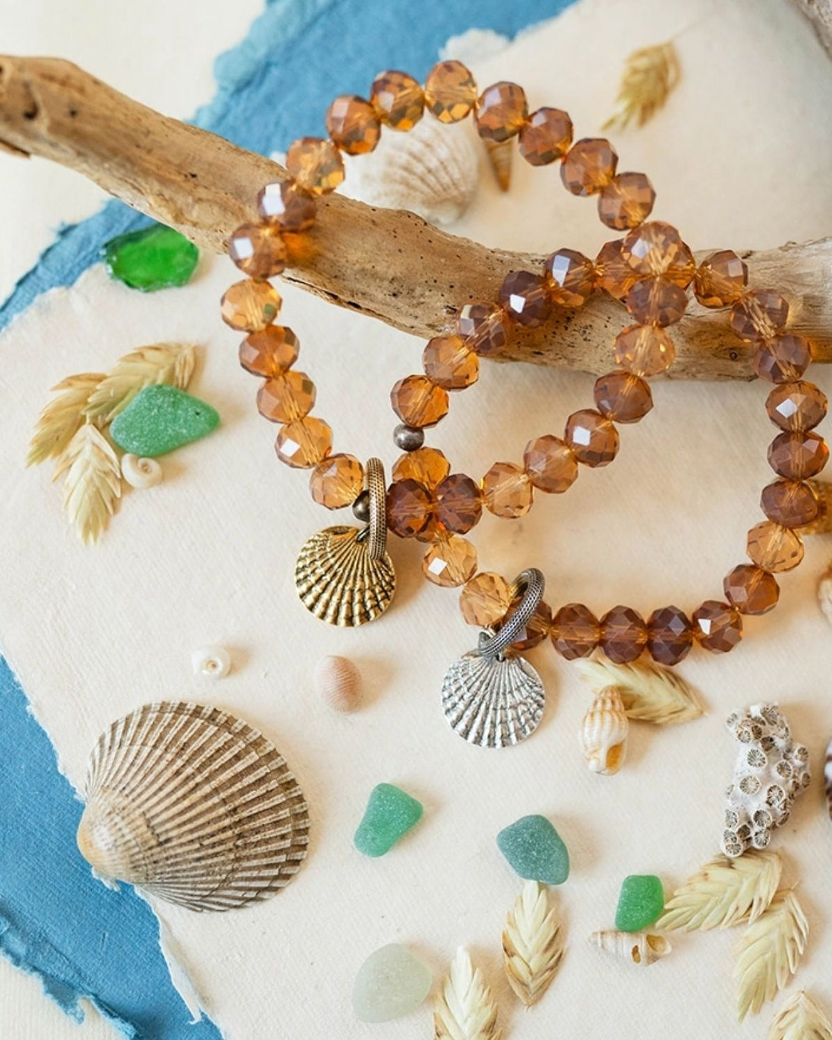 Yacht Rock Scallop Shell Charm Bracelet Beaded Bangles Bella Vita Jewelry