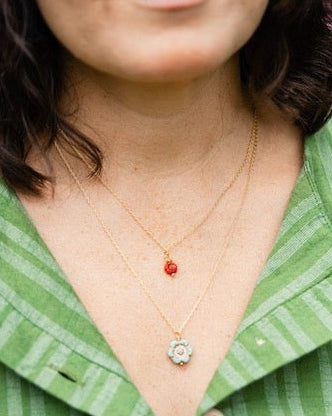 Flower Power Dainty Flower Necklace Charm + Pendant Necklaces Bella Vita Jewelry