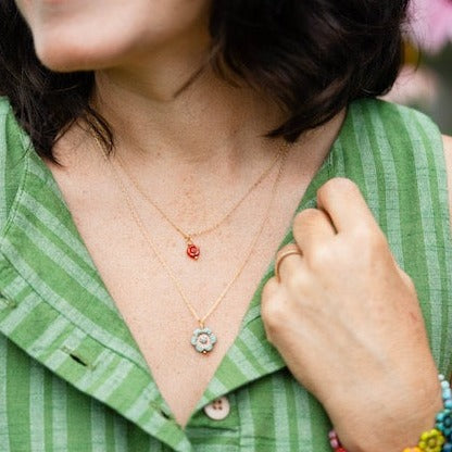Flower Power Dainty Flower Necklace Charm + Pendant Necklaces Bella Vita Jewelry