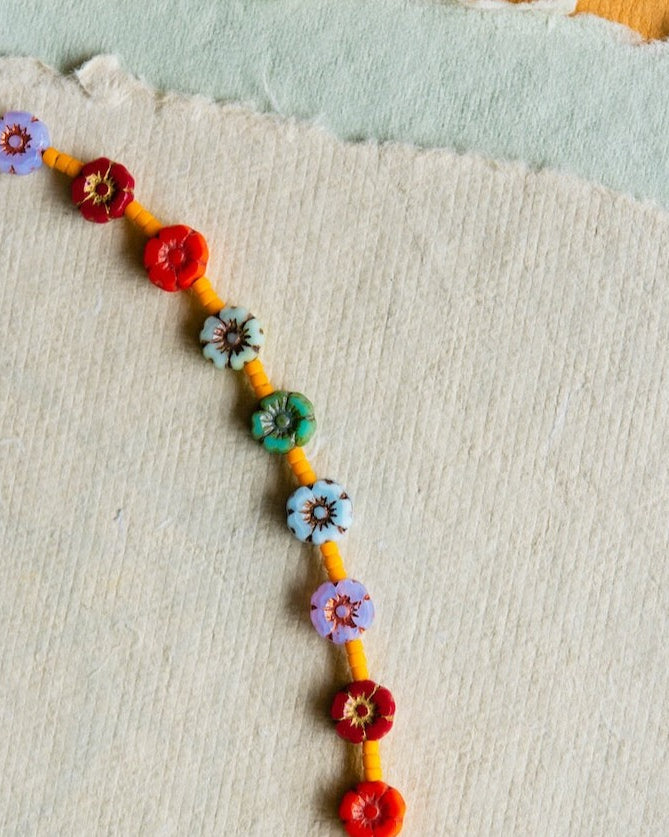 Flower Power Necklace Beaded Necklaces Bella Vita Jewelry
