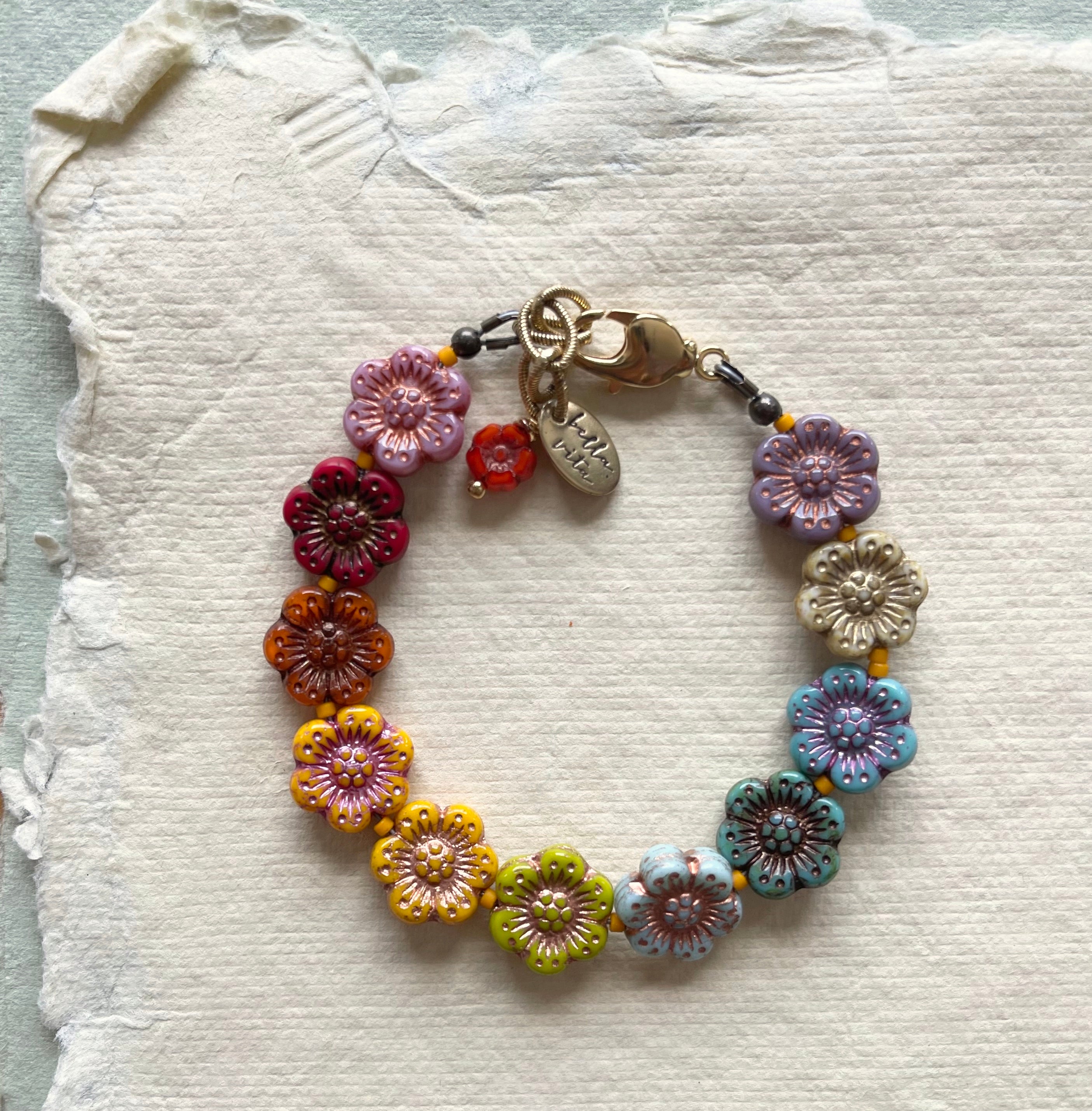 Flower Power Bracelet II Beaded Bangles Bella Vita Jewelry