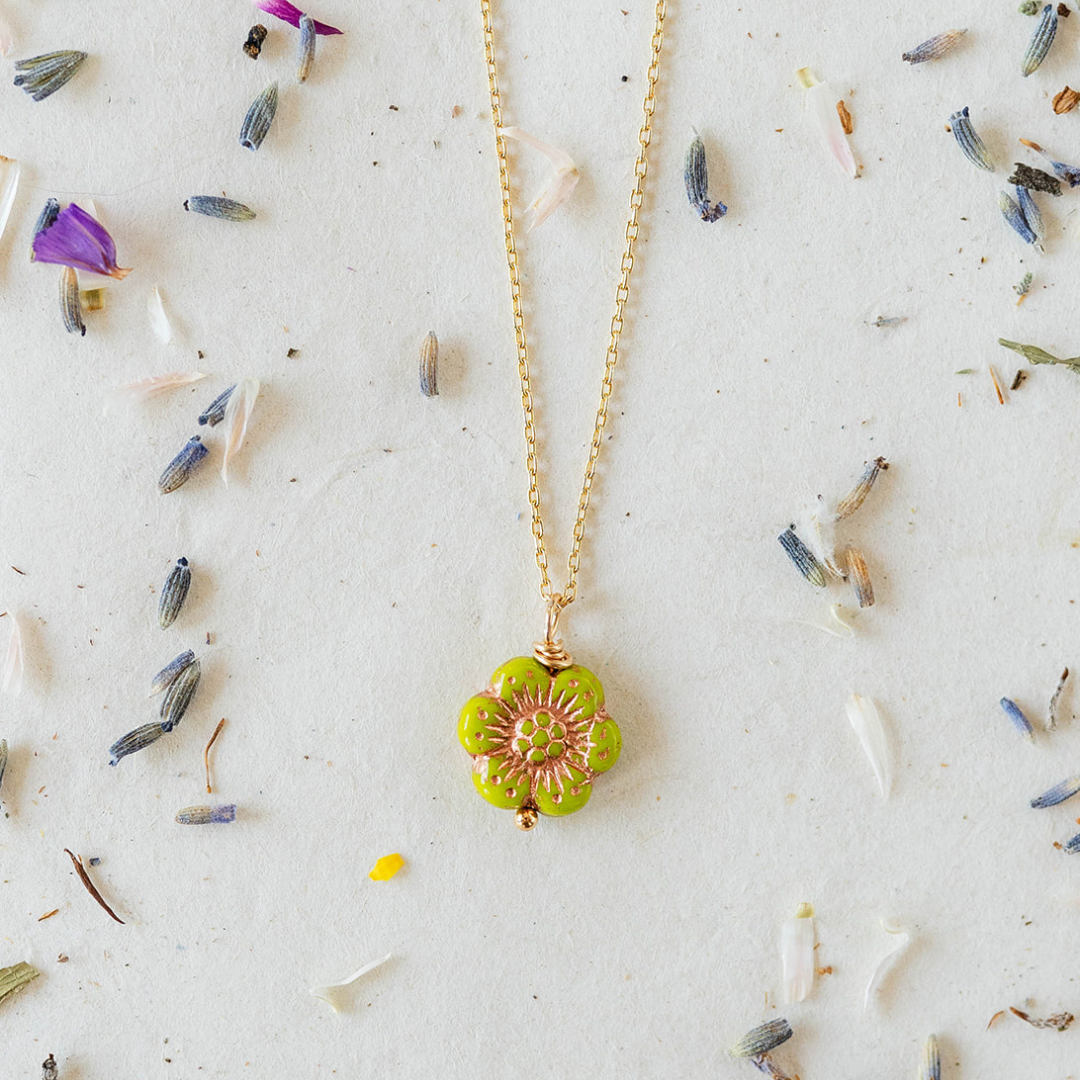 Flower Power Chain Necklace Charm + Pendant Necklaces Bella Vita Jewelry Gold Plated Lime