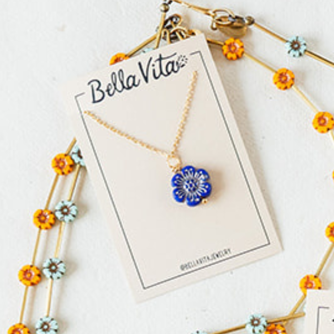 Flower Power Chain Necklace Charm + Pendant Necklaces Bella Vita Jewelry   