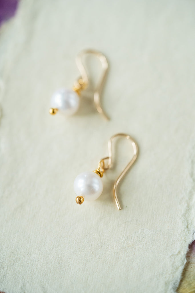 White Pearl Earrings Dangle Earrings Bella Vita Jewelry   