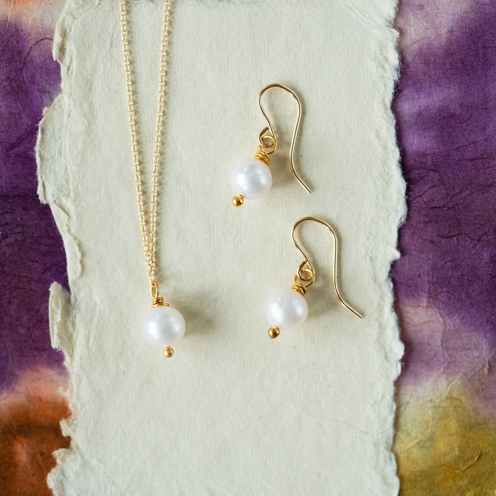 Pearl Necklace & Earring Gift Sets Charm + Pendant Necklaces Bella Vita Jewelry Gold Filled Set White Pearl 