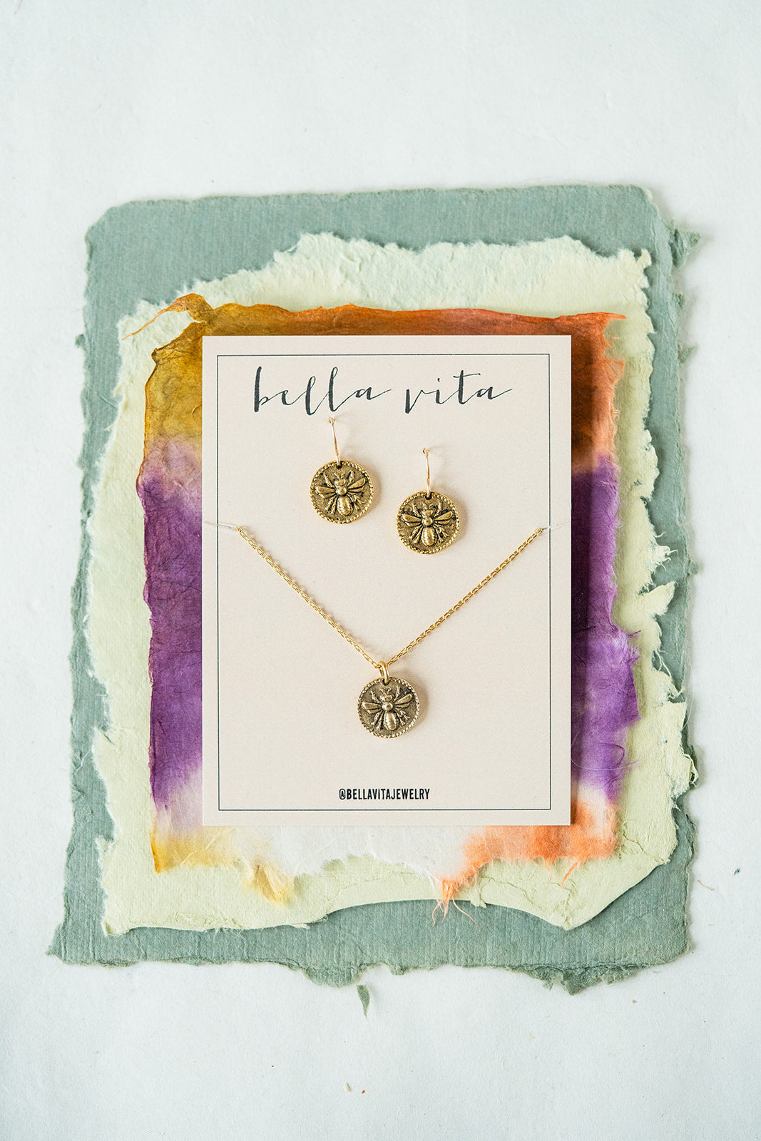 Bitty Buttons Necklace & Earring Gift Sets Charm + Pendant Necklaces Bella Vita Jewelry Pewter Set Bee 