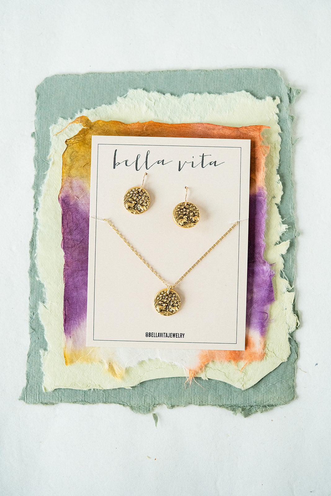 Bitty Buttons Necklace & Earring Gift Sets Charm + Pendant Necklaces Bella Vita Jewelry Pewter Set Bunnies 