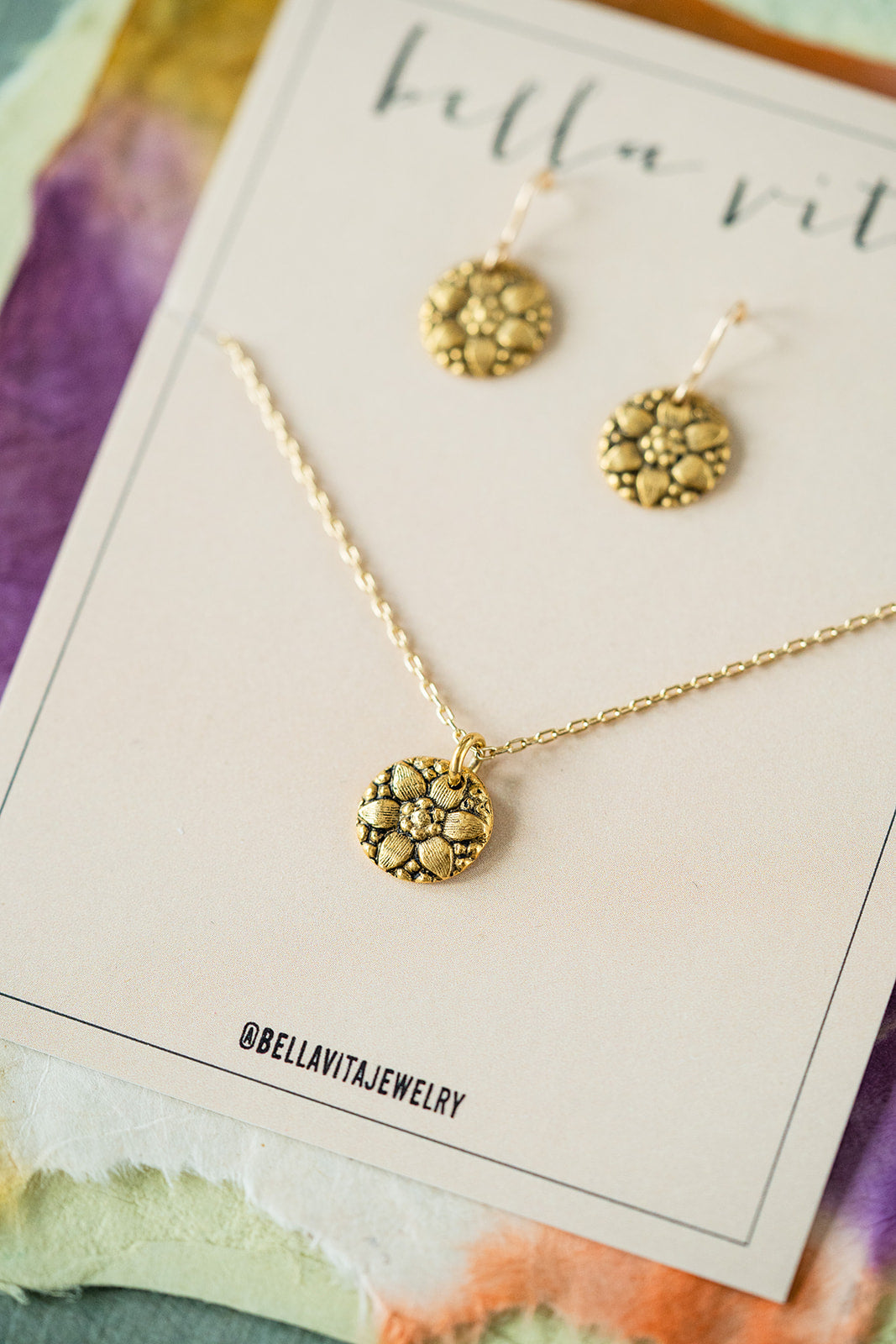 Bitty Buttons Necklace & Earring Gift Sets Charm + Pendant Necklaces Bella Vita Jewelry Gold Plated Set Flower 
